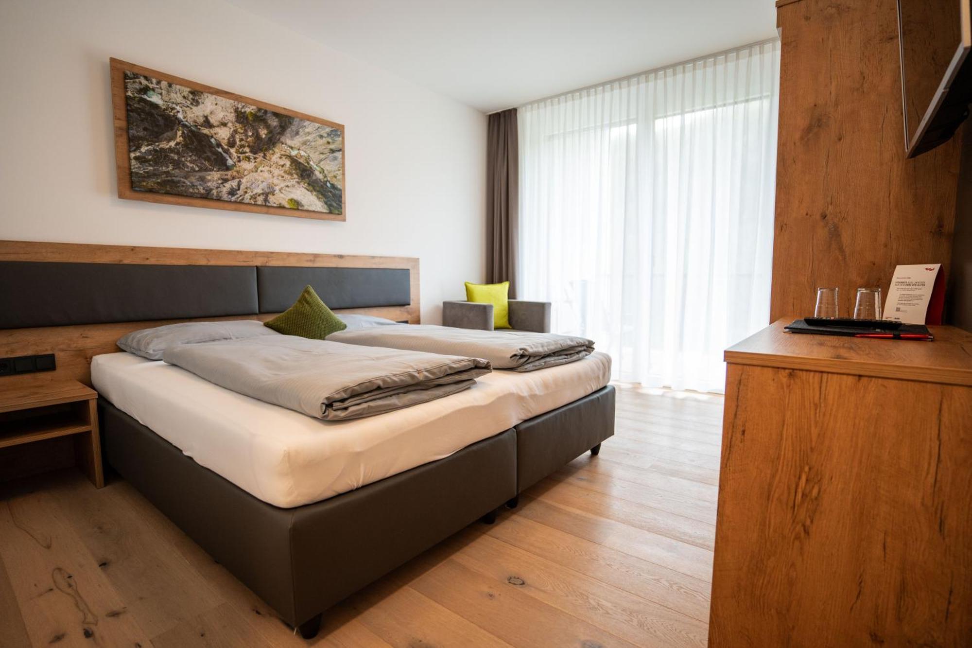 Hotel Garni Isarlodge Wiesenhof Scharnitz Buitenkant foto